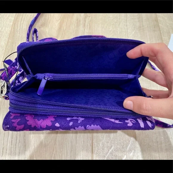 Vera Bradley Cotton All in One Crossbody Purse - Picture 5 of 6